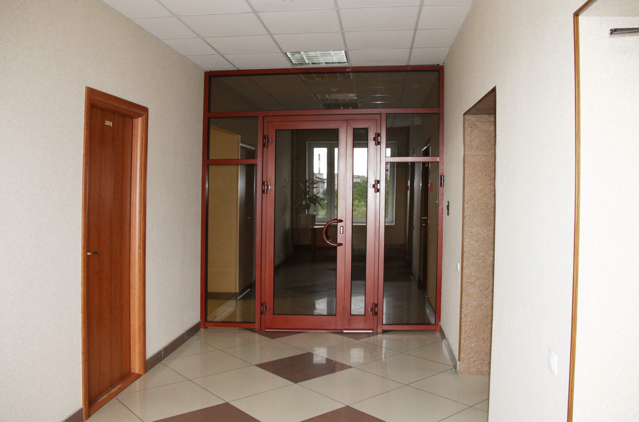 Сдам в аренду офис 83.5 м.кв.