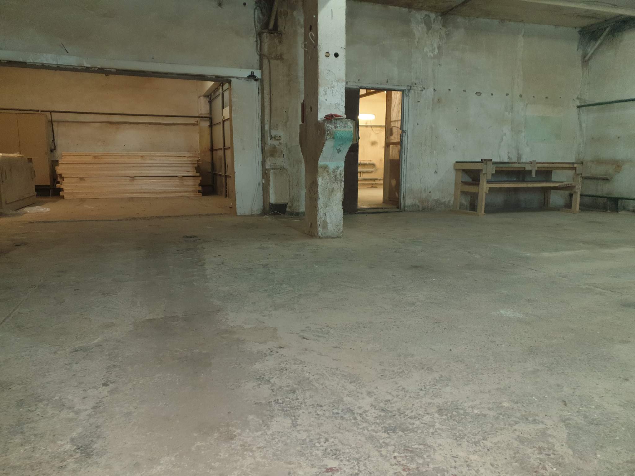 Сдам в аренду производственное помещение 300 м.кв.