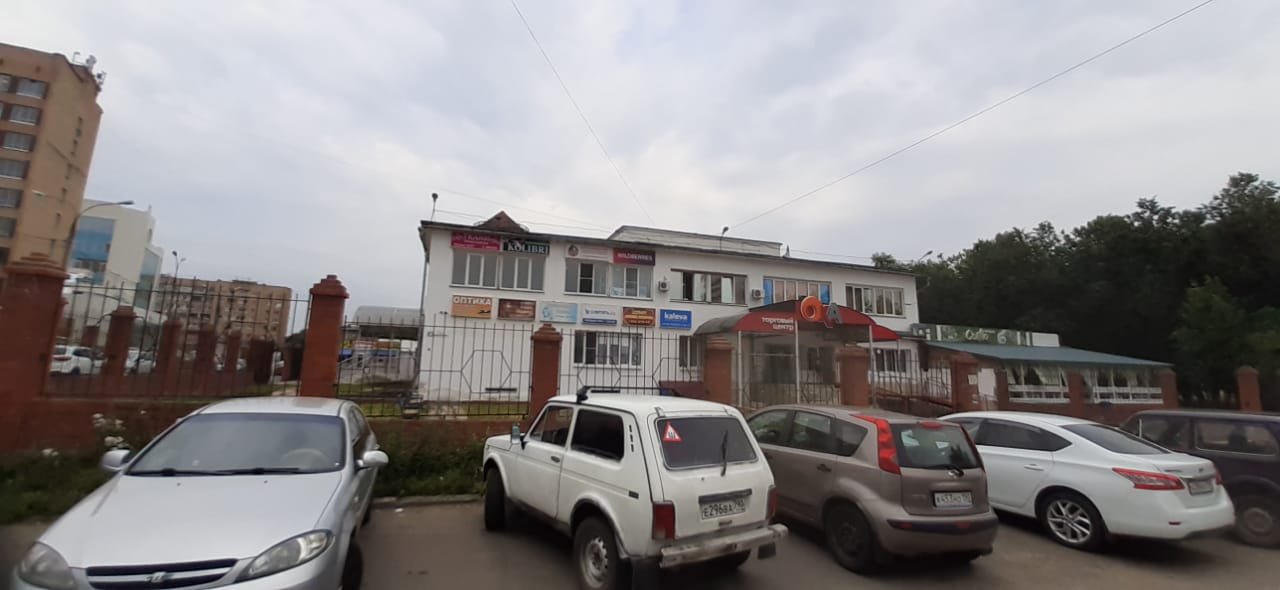 Фото: Торговое помещение под хоз.товары для дома 33 м2 в аренду test