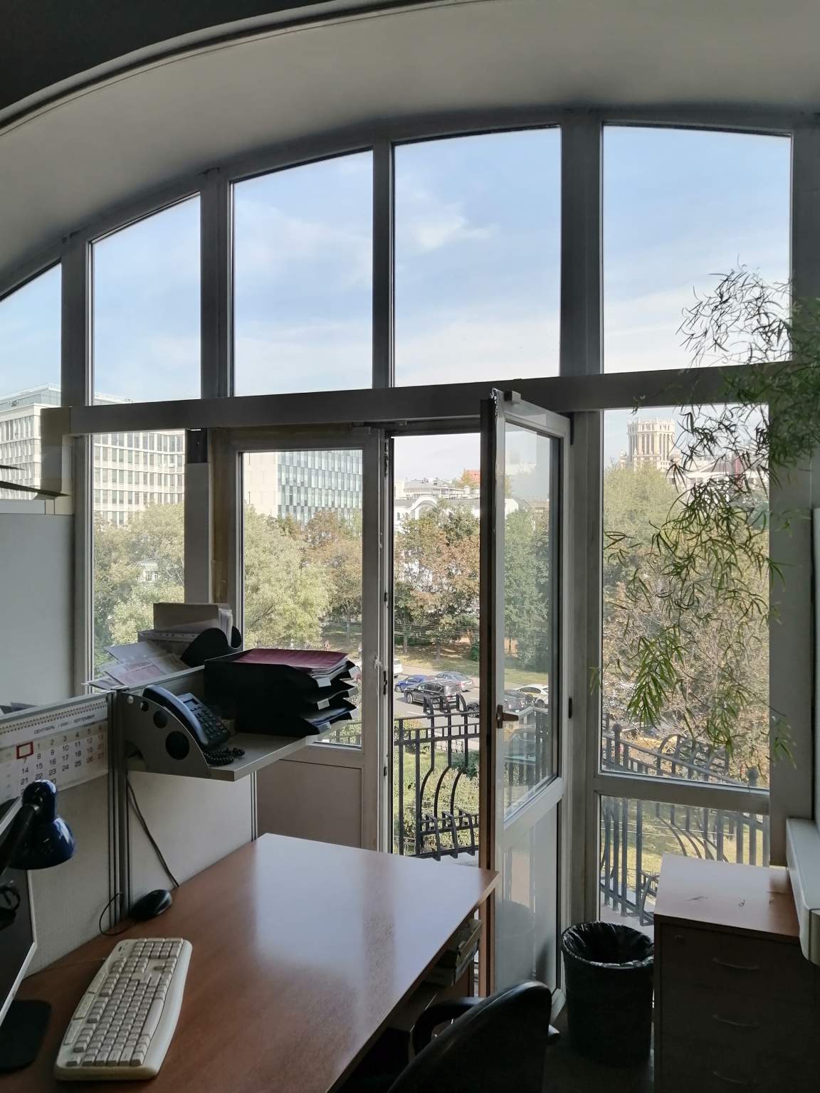 Сдам в аренду помещение свободного назначения 215.6 м.кв.