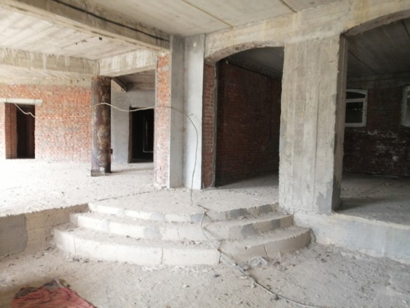 Продам торговое помещение 12752 м.кв.