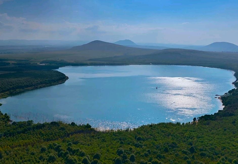 Продам торговое помещение 12752 м.кв.