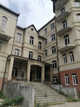 Продам торговое помещение 12752 м.кв.