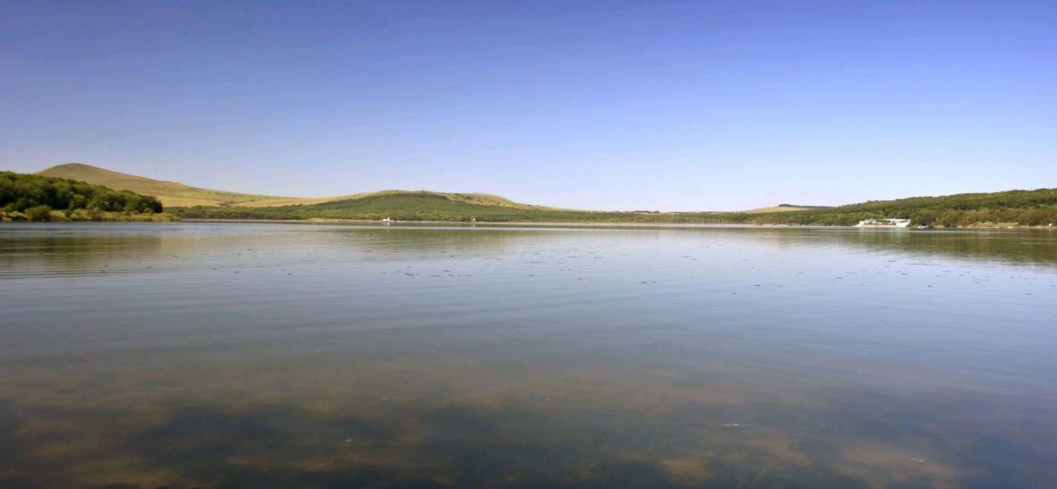 Продам торговое помещение 12752 м.кв.