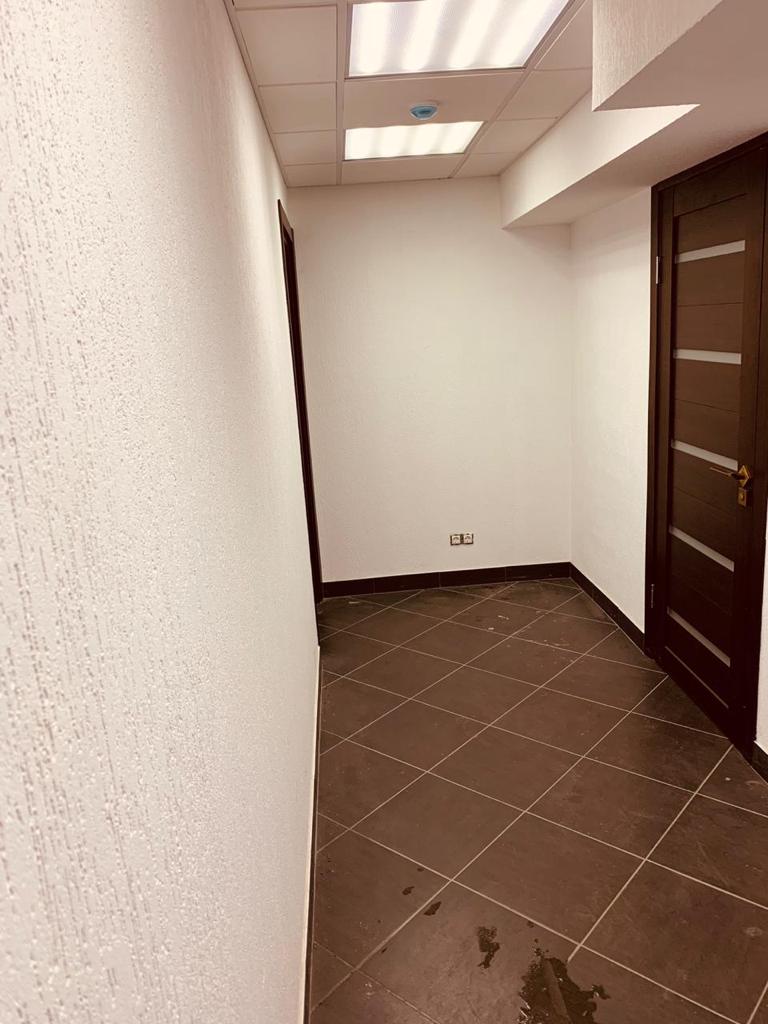 Сдам в аренду магазин 230 м.кв.