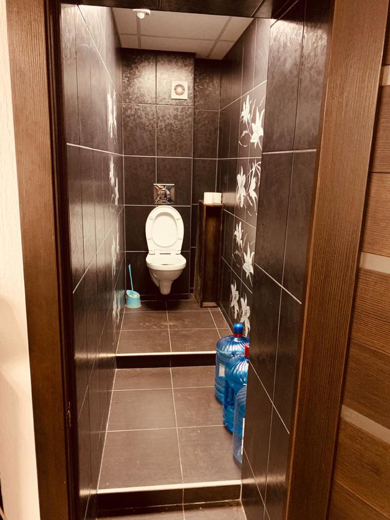 Сдам в аренду магазин 230 м.кв.