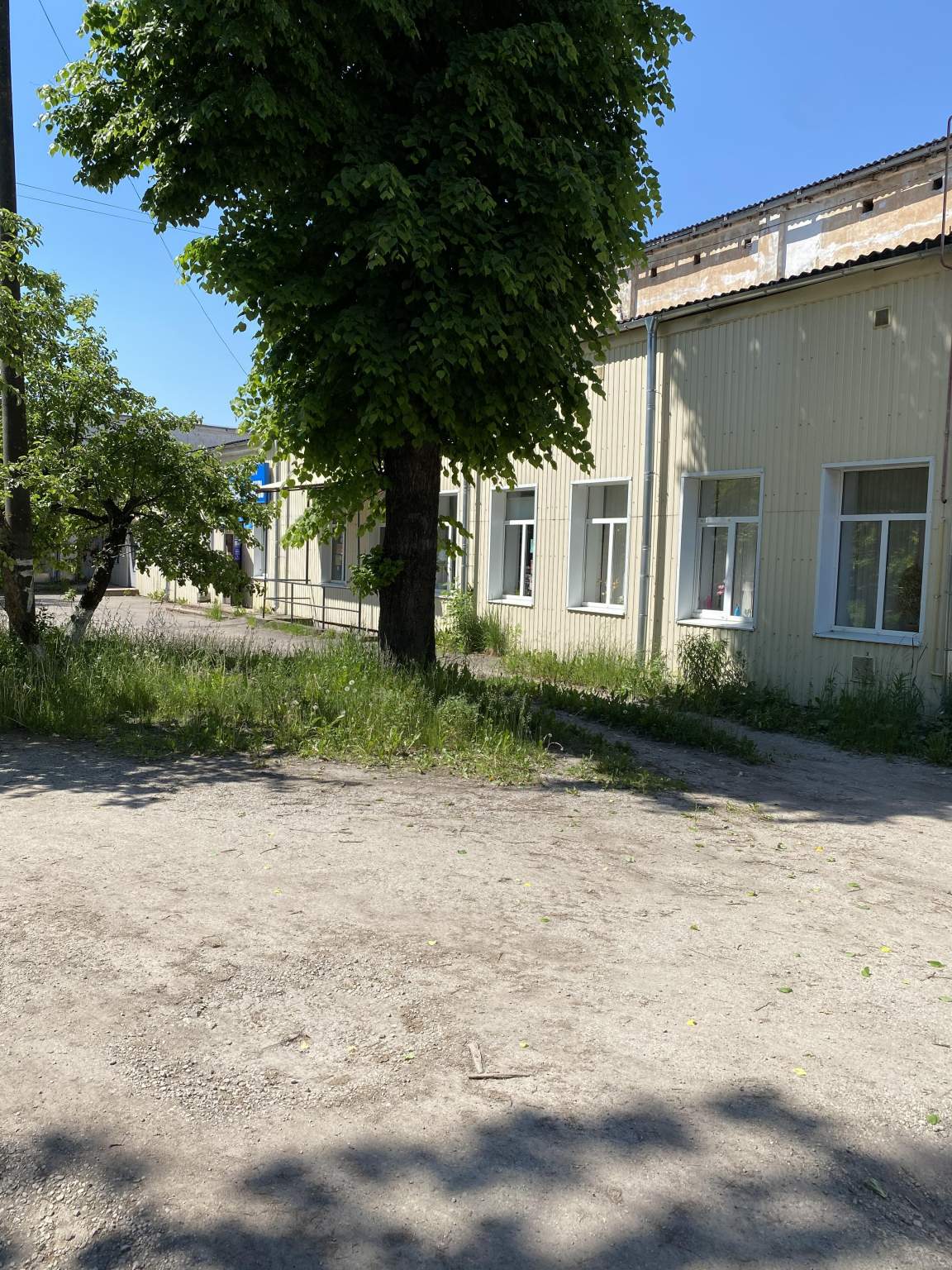 Сдам в аренду магазин 300 м.кв.