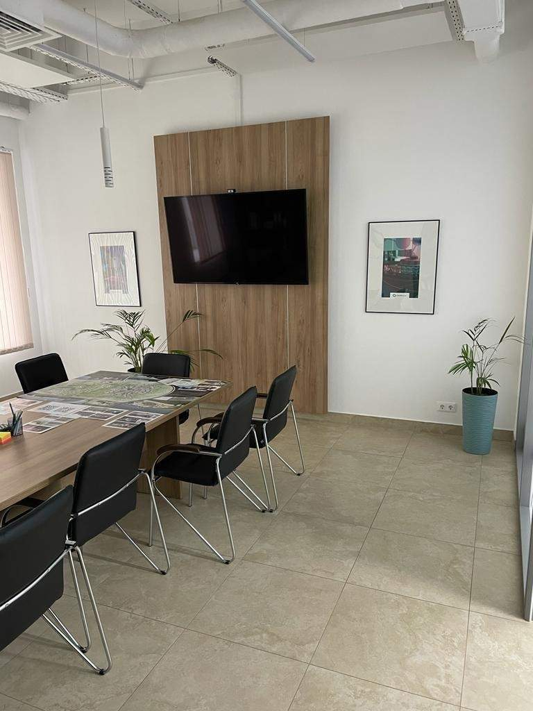 Сдам в аренду офис 108 м.кв.