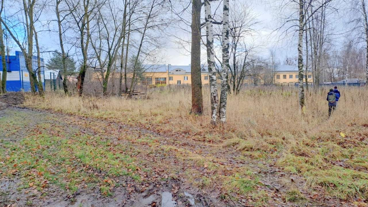 Продам земельный участок 3300 м.кв.