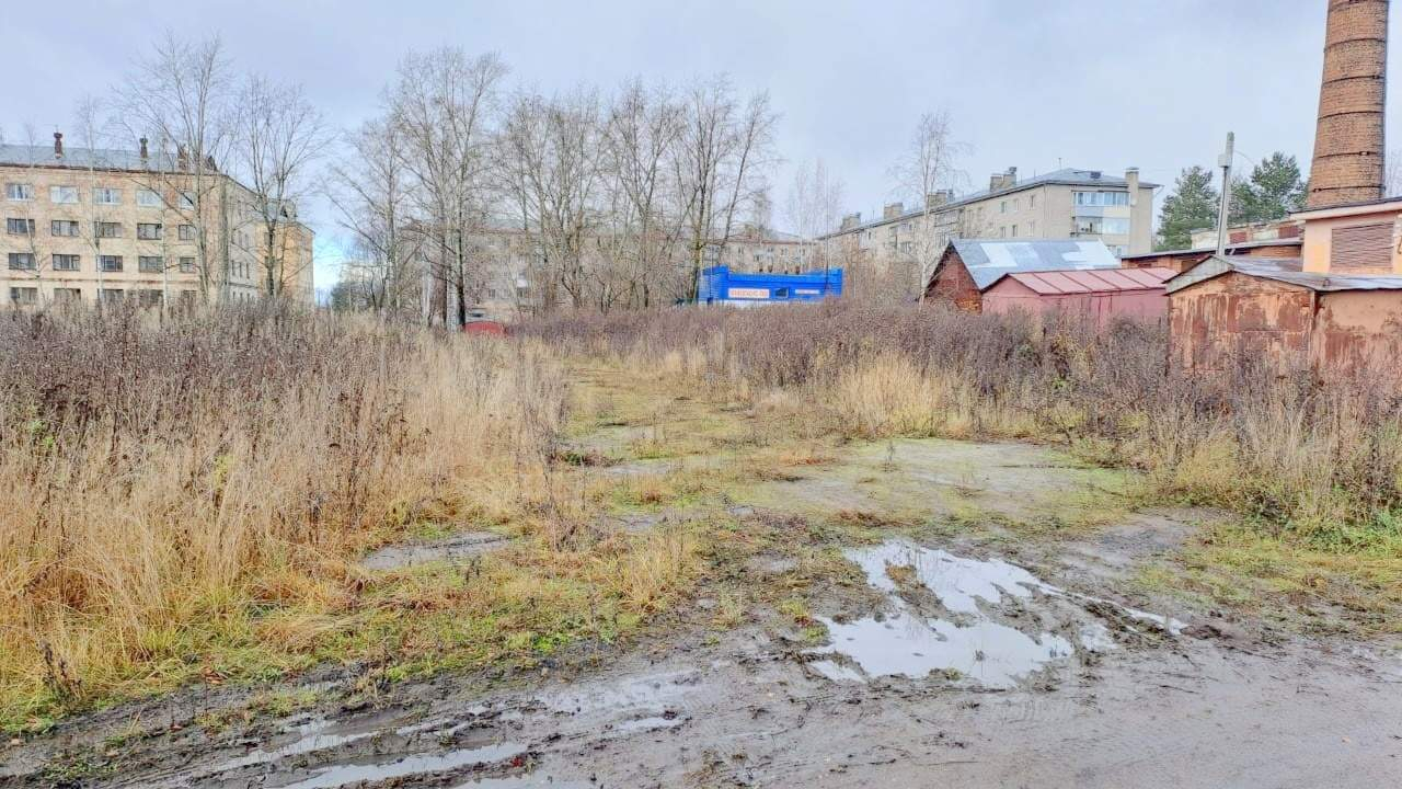 Продам земельный участок 3300 м.кв.