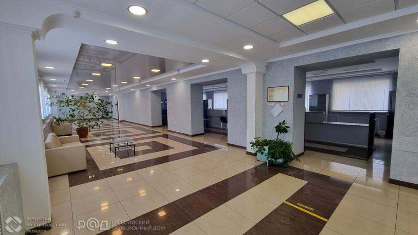 Продам офис 341.4 м.кв.