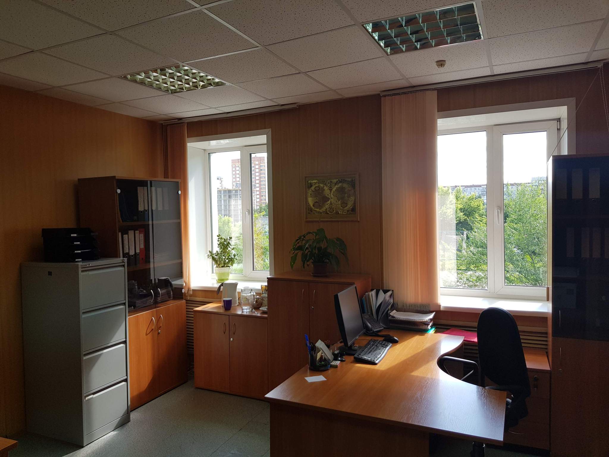 Продам торговое помещение 1119.4 м.кв.