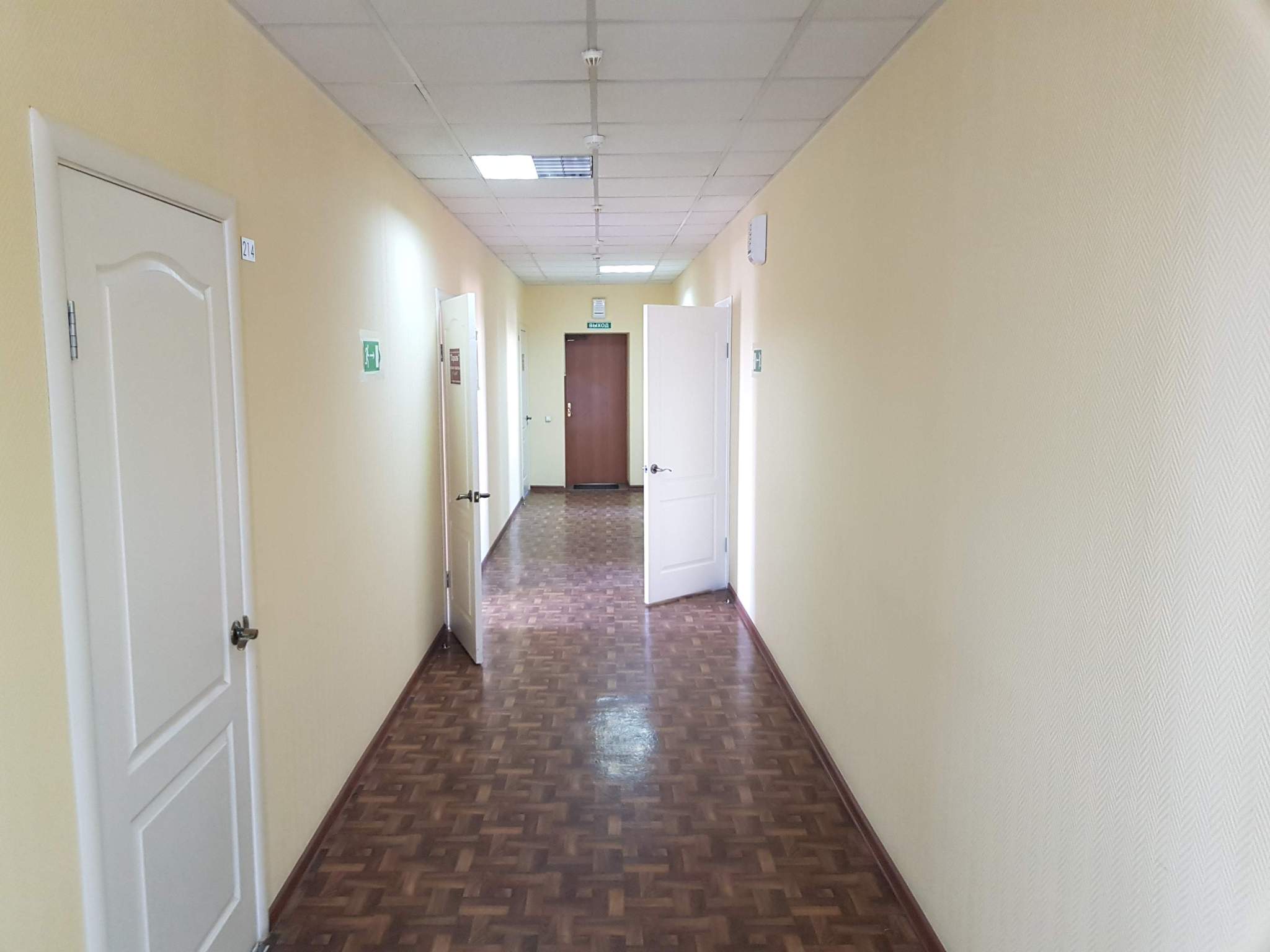 Продам торговое помещение 1119.4 м.кв.