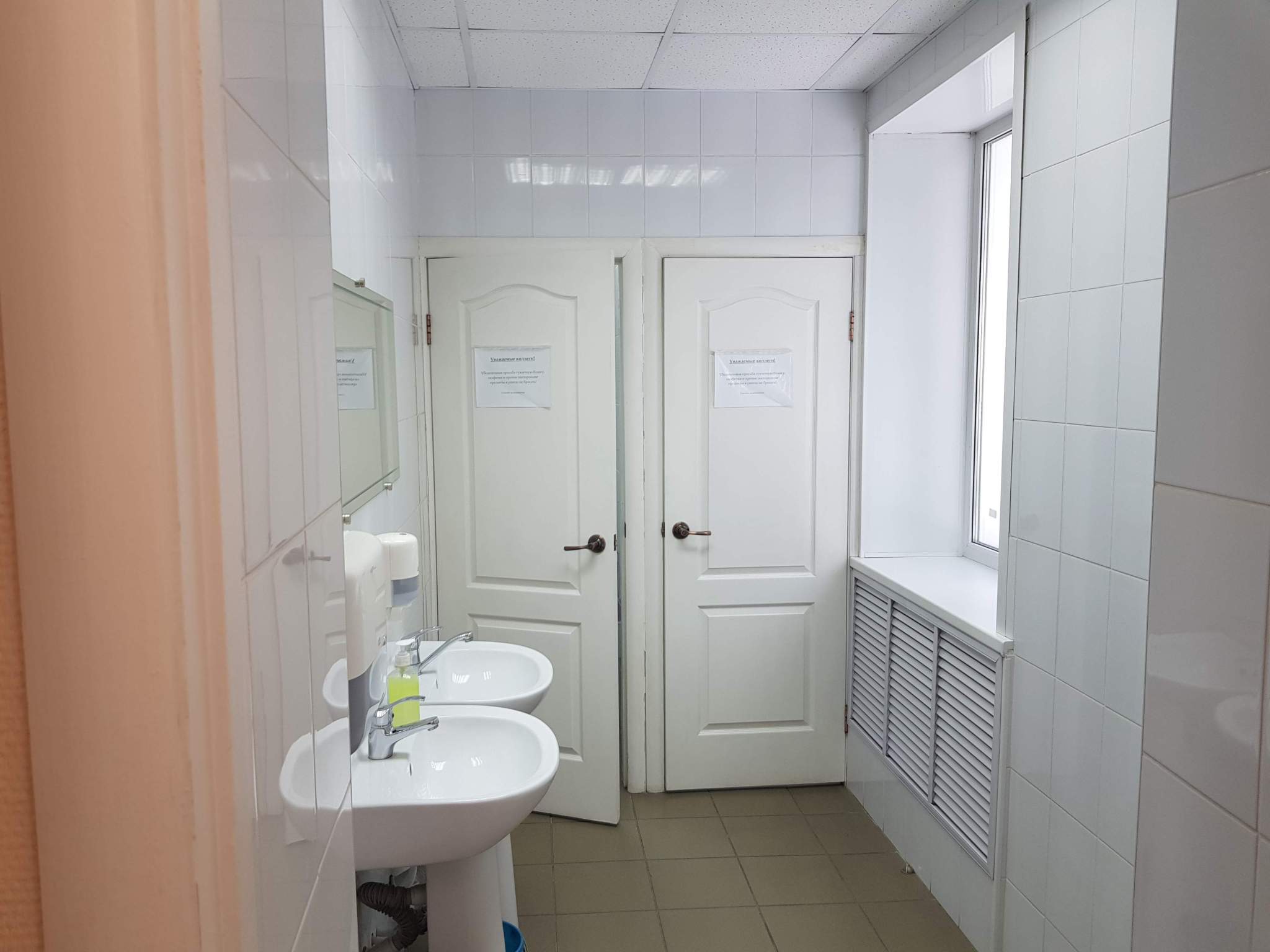 Продам торговое помещение 1119.4 м.кв.