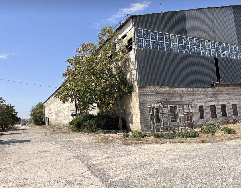 Продам торговое помещение 25976.5 м.кв.