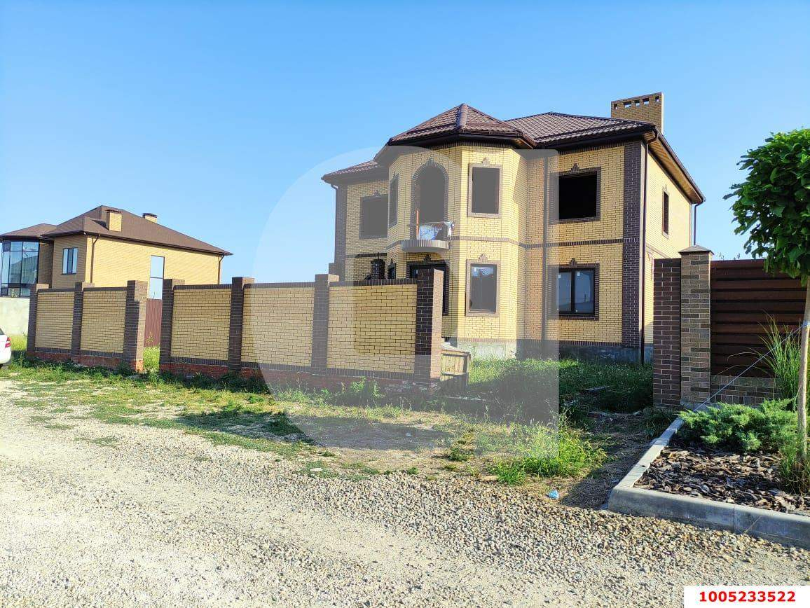 Дом, 302.5 м² Дом, 302.5 м²