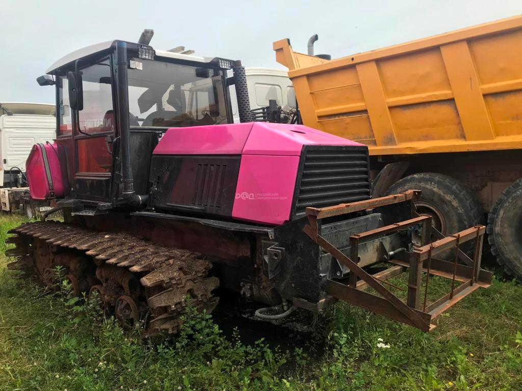 Трактор сельскохозяйственный гусеничный ВЗГМ-90