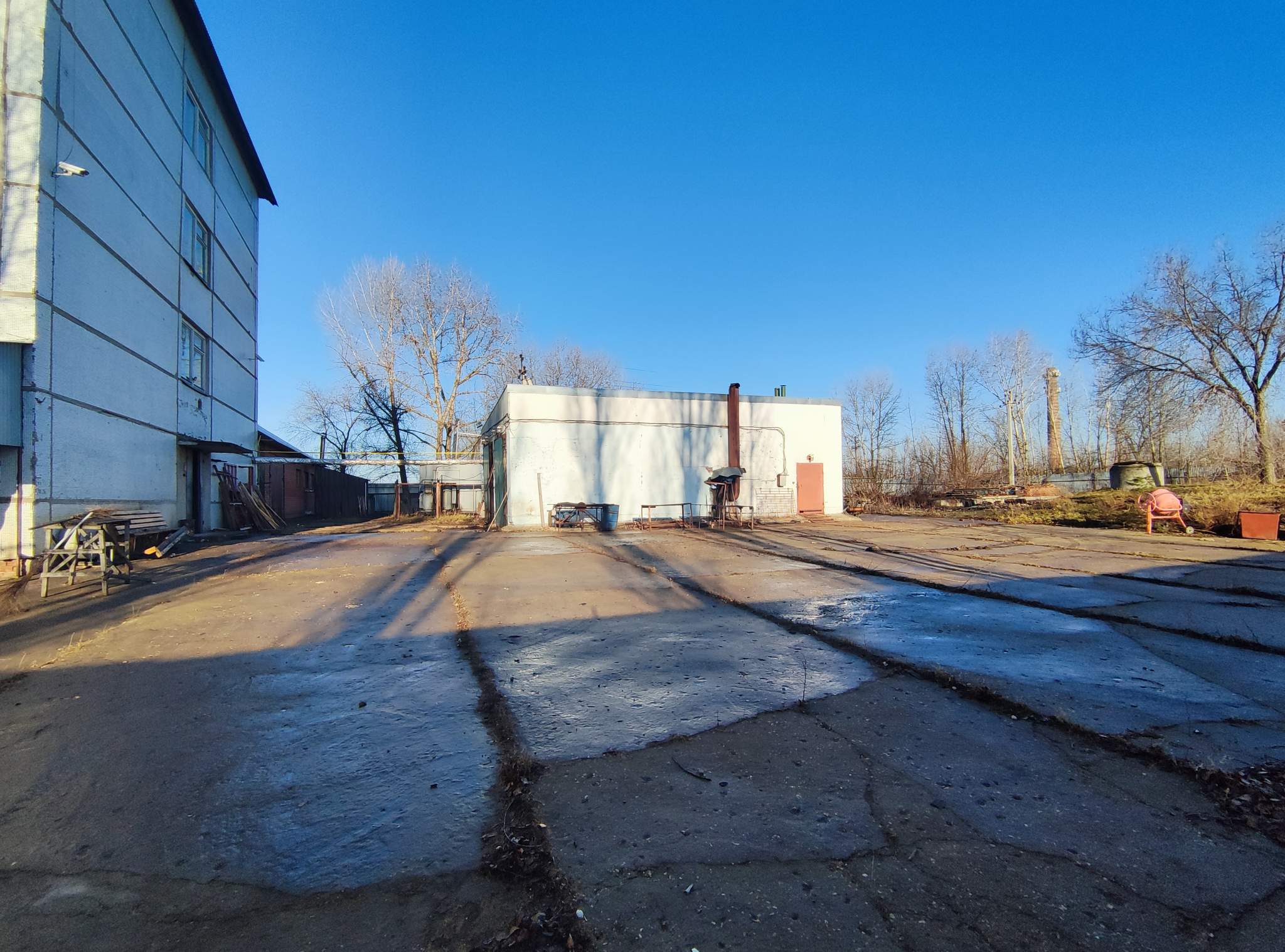 Производство в аренду в Балаково, Заовражная улица, 21 фото №2