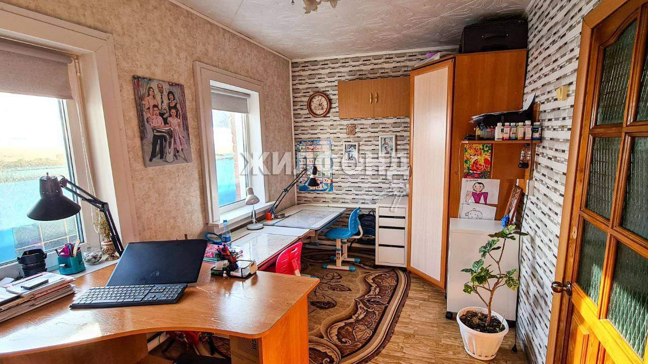 Продажа: Дом 70.0 м², по адресу Россия, Алтайский край, Бийск, имени Героя  Советского Союза Красильникова улица - по цене 4600000 руб. на  ПроНедвижимость