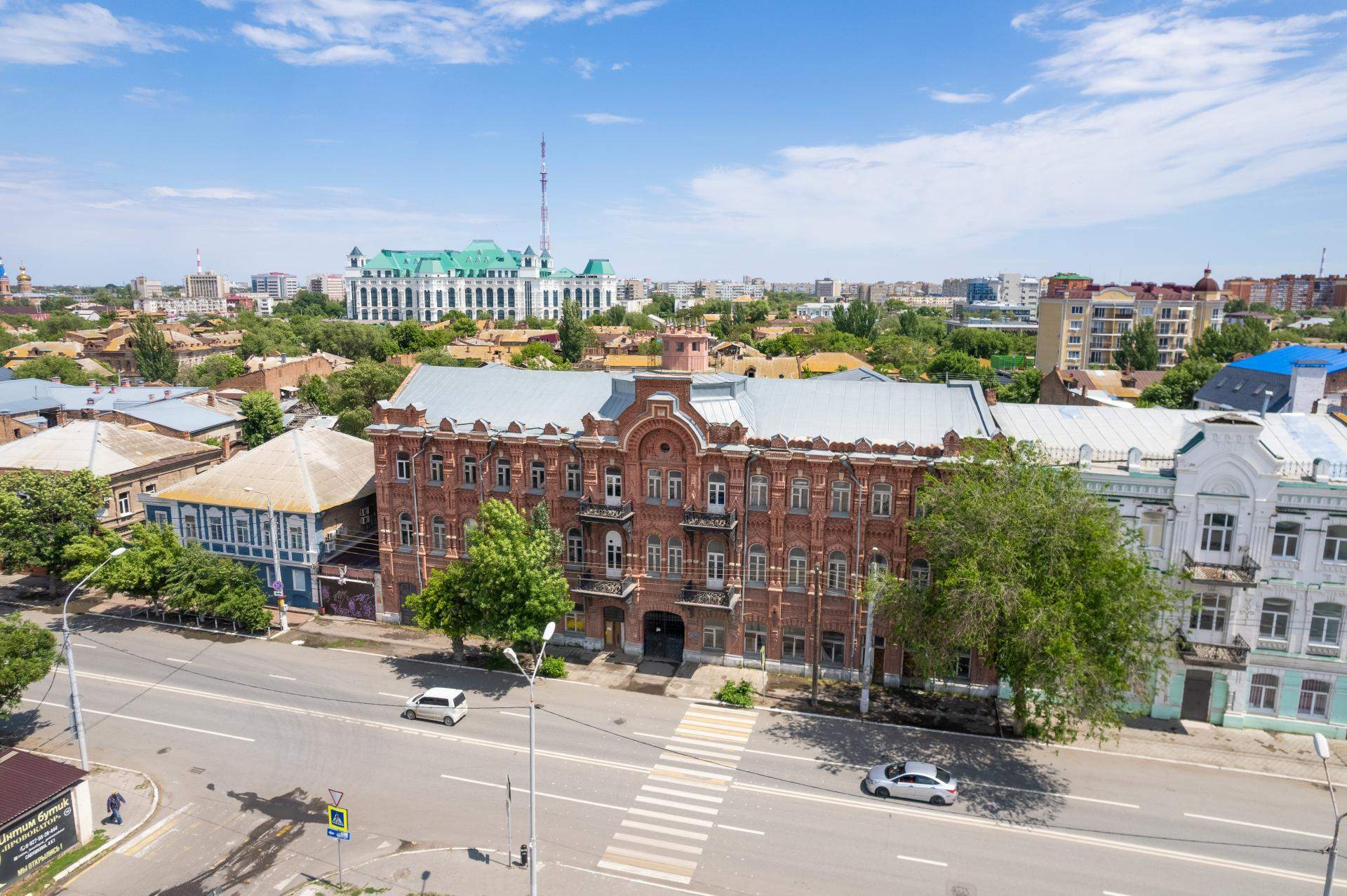 Продам торговое помещение 3330.4 м.кв.