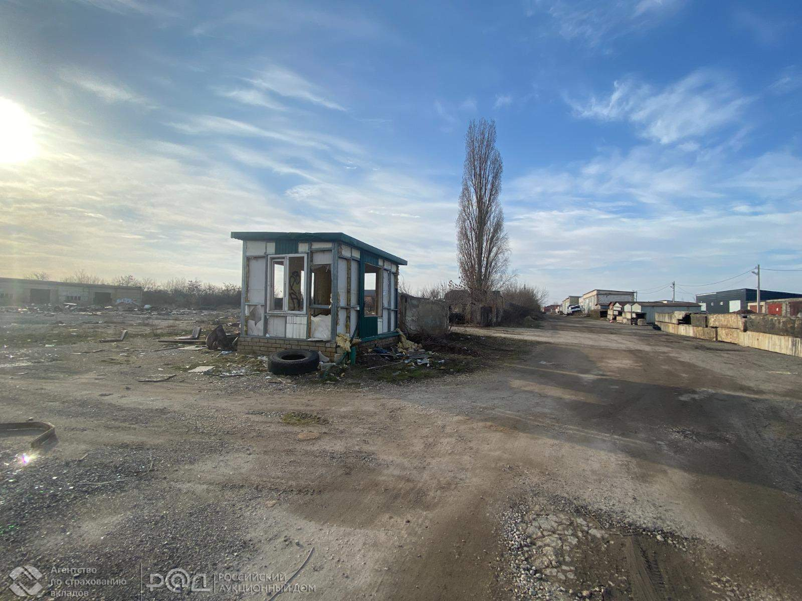 Продам торговое помещение 1012.2 м.кв.
