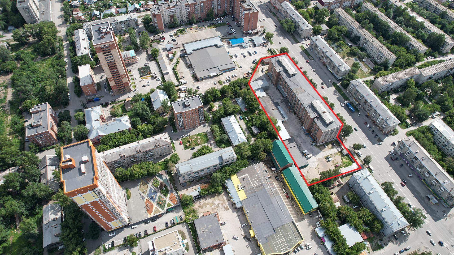 Продам торговое помещение 14238.6 м.кв.