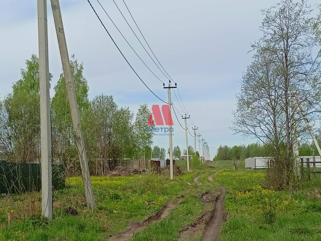 Продам земельный участок 850 м.кв.