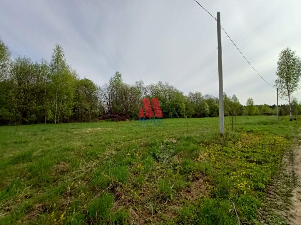 Продам земельный участок 850 м.кв.