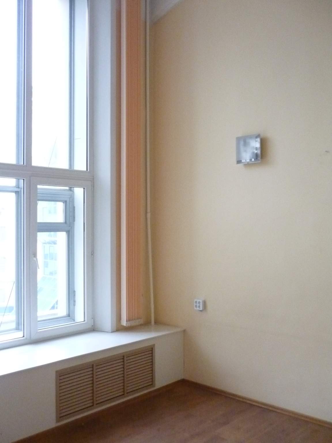 Сдам в аренду офис 37.2 м.кв.