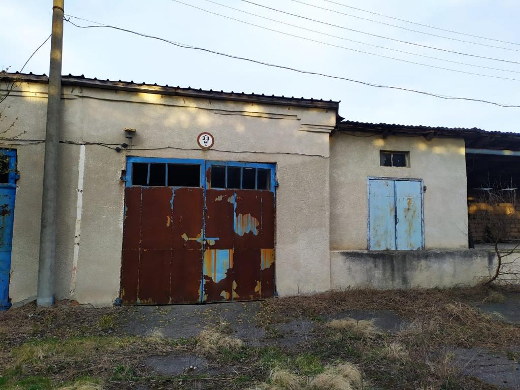 Продам торговое помещение 1522.5 м.кв.