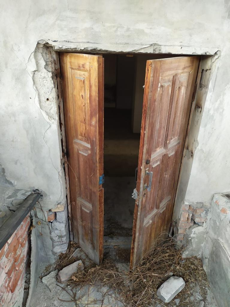 Продам торговое помещение 1522.5 м.кв.