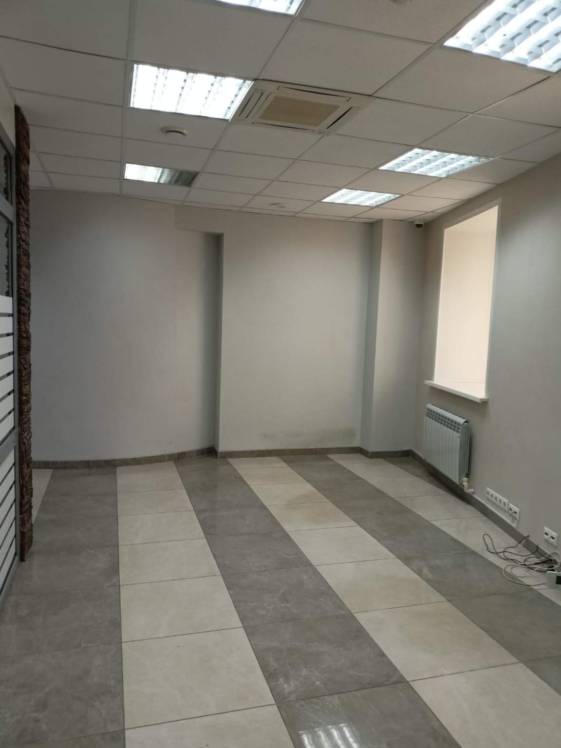 Сдам в аренду помещение свободного назначения 120.4 м.кв.