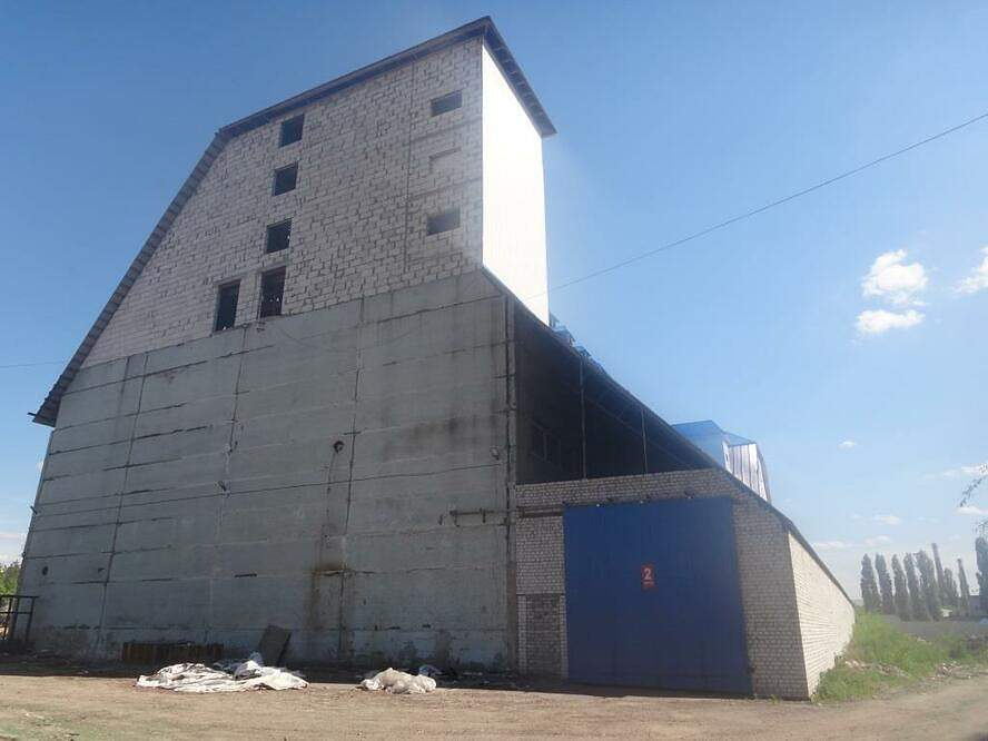Продам склад 2852 м.кв.