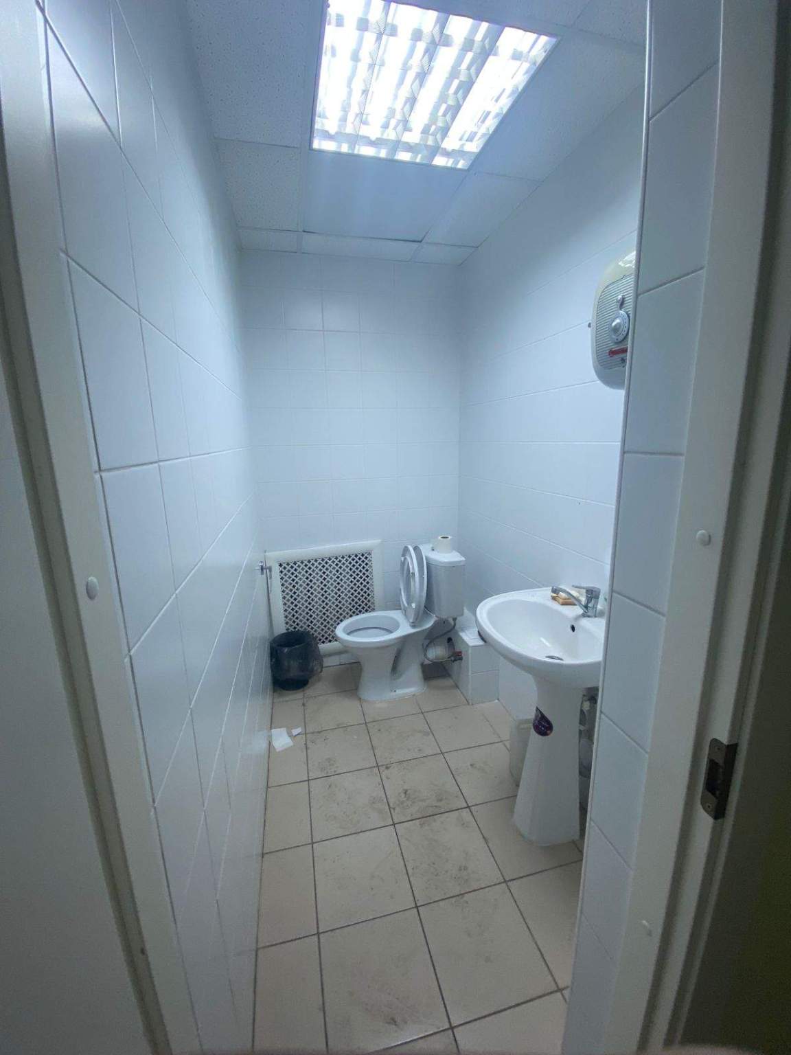 Продам офис 74.4 м.кв.