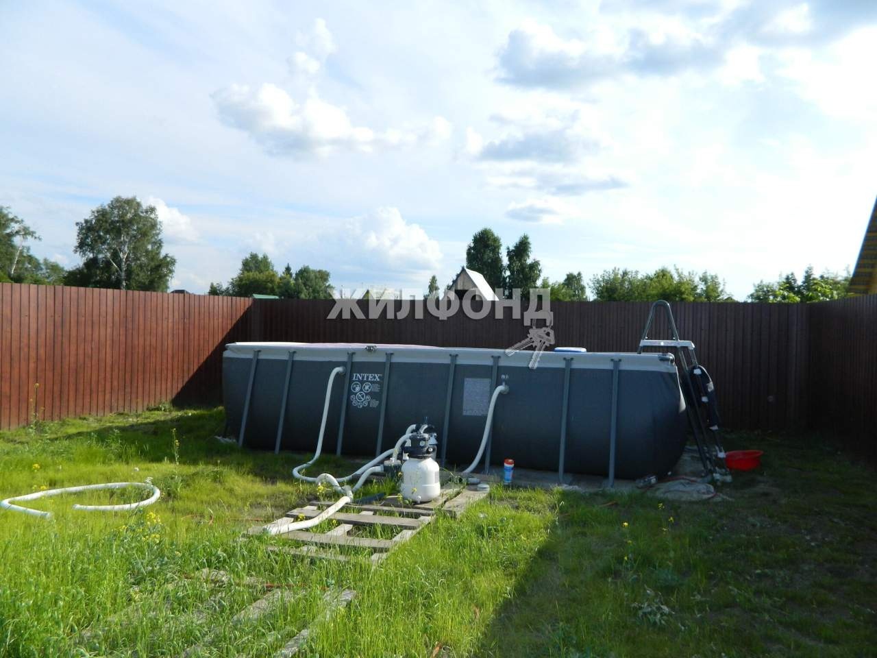 Продам земельный участок 407 м.кв.