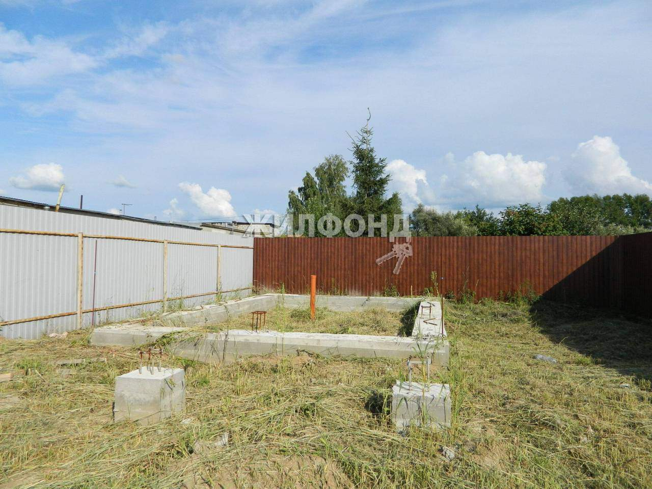 Продам земельный участок 407 м.кв.