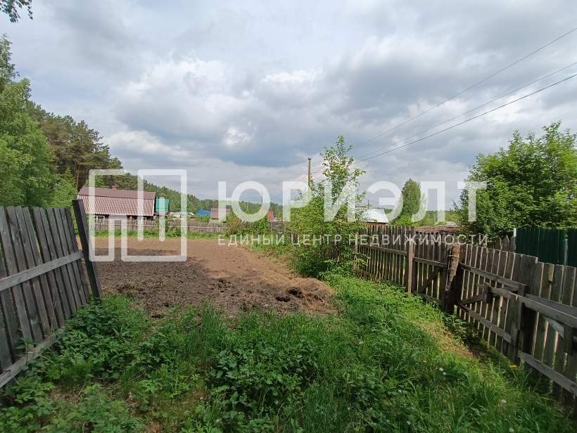 Продам земельный участок 800 м.кв.