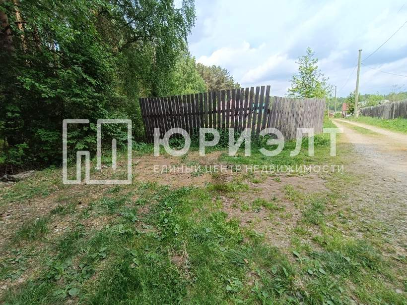 Продам земельный участок 800 м.кв.