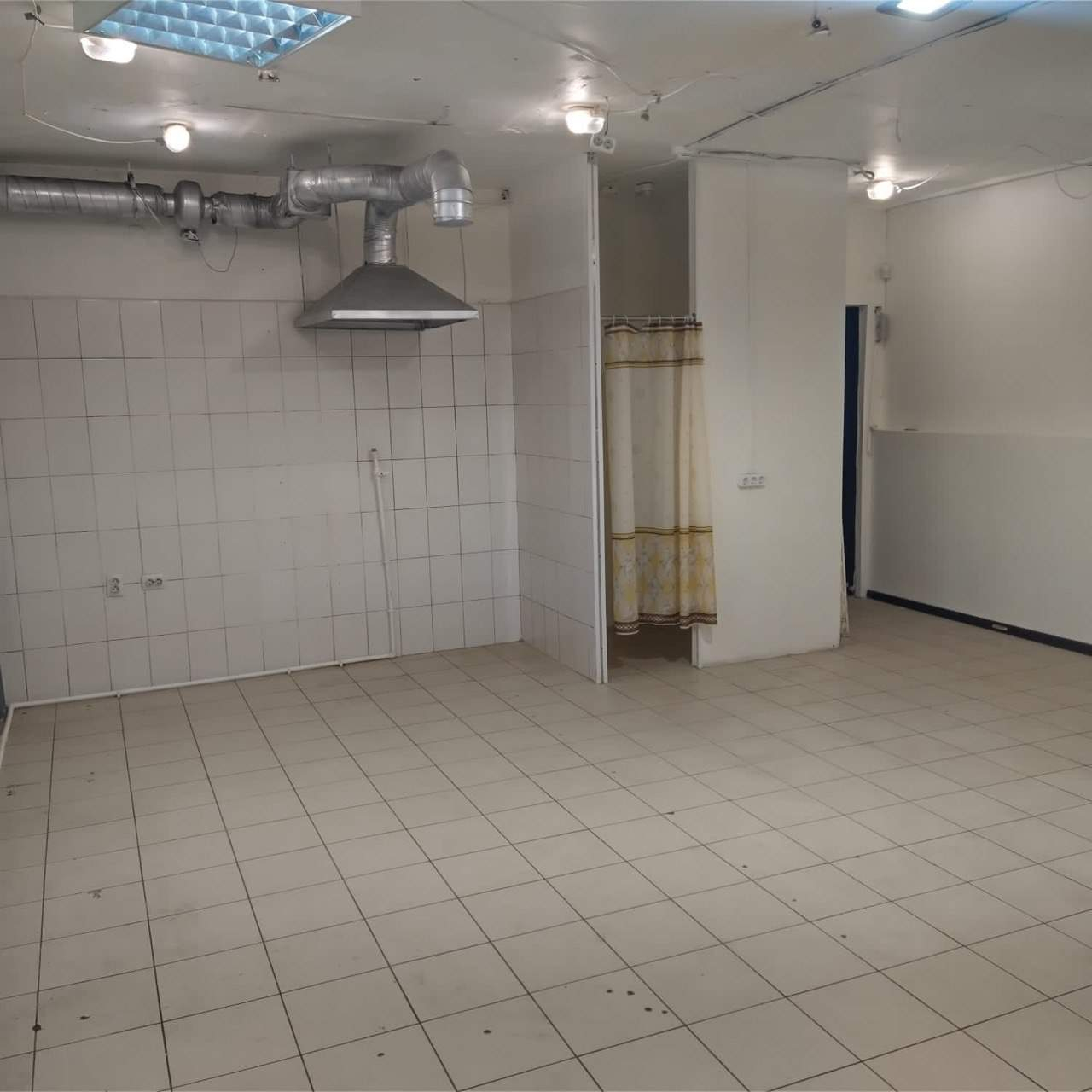 Сдам в аренду помещение свободного назначения 42 м.кв.