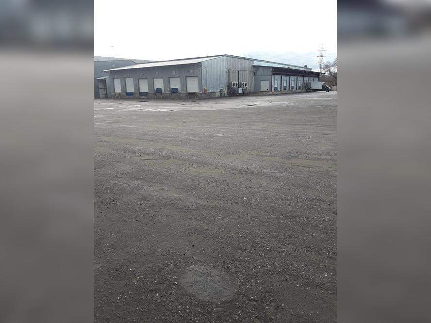 Продам склад 8558 м.кв.