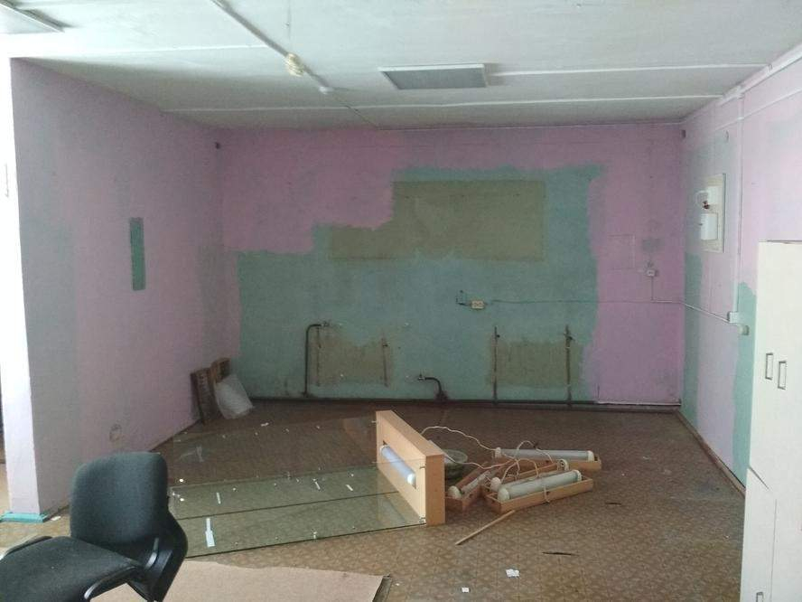 Продам офис 421 м.кв.