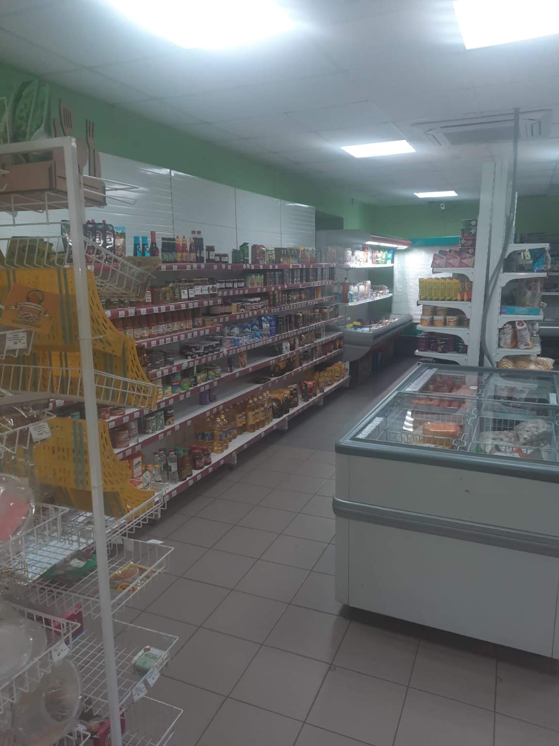 Сдам в аренду магазин 210.6 м.кв.