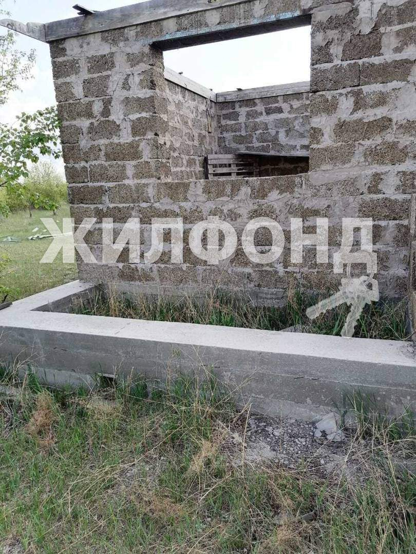 Продам земельный участок 1000 м.кв.
