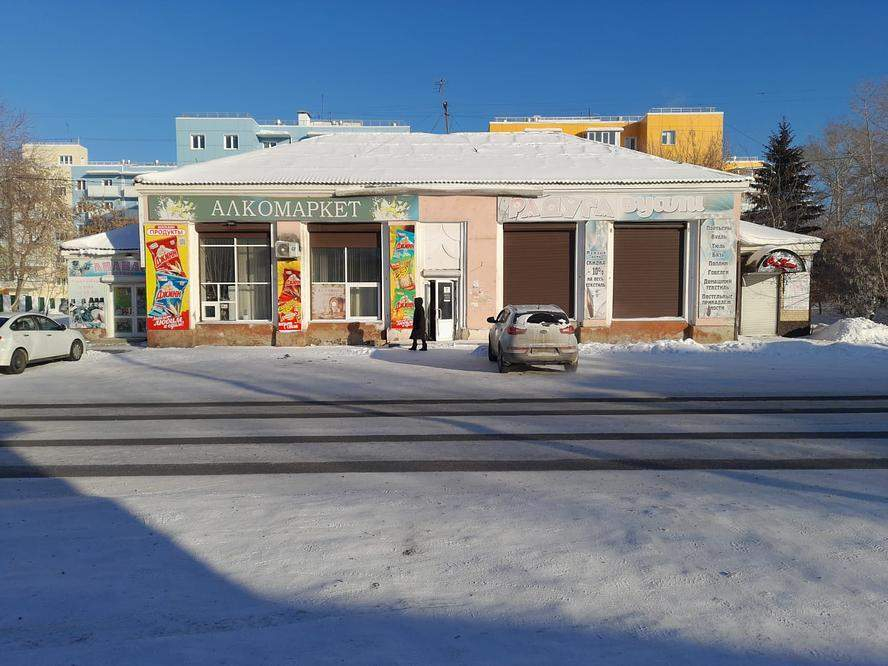 Торговая площадь на продажу в Шелехове, 2-й квартал, 16 фото №0