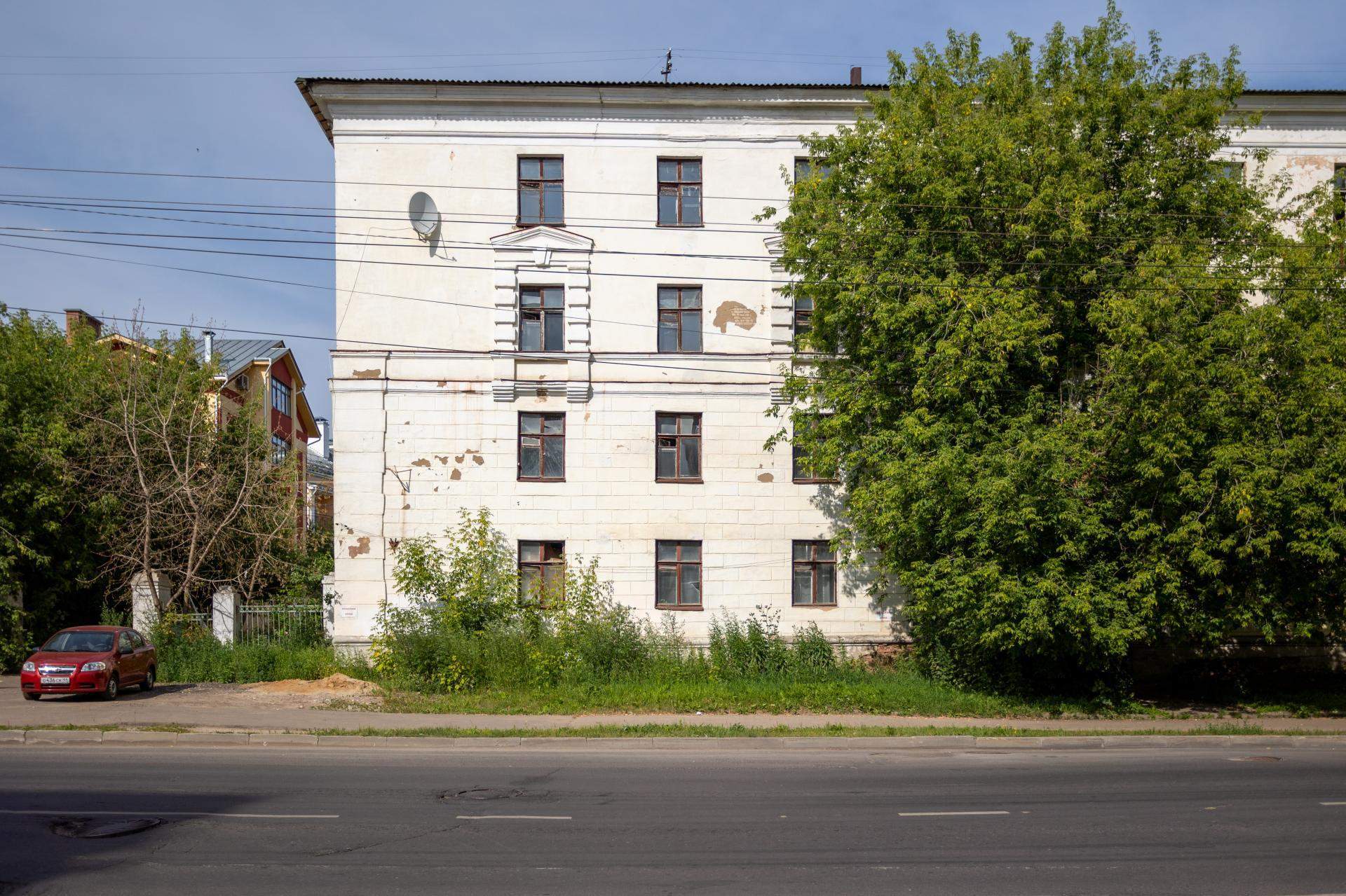 Продам торговое помещение 2394.7 м.кв.