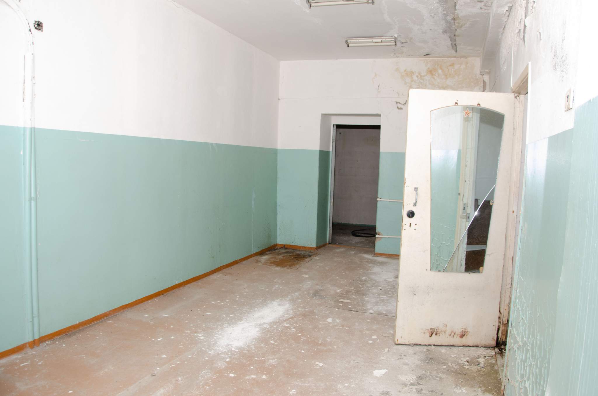 Продам производственное помещение 6907.7 м.кв.