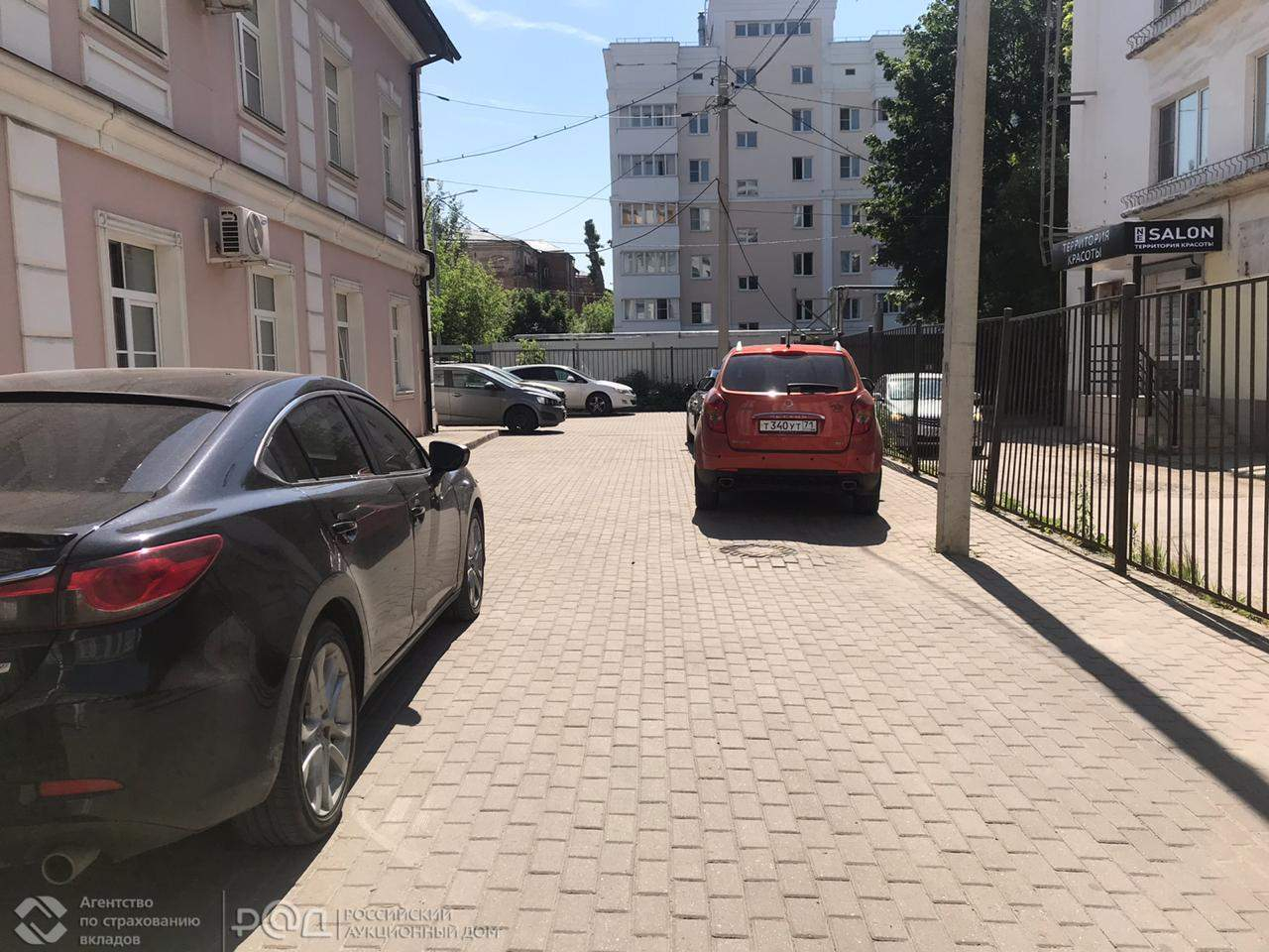 Продам торговое помещение 461.6 м.кв.