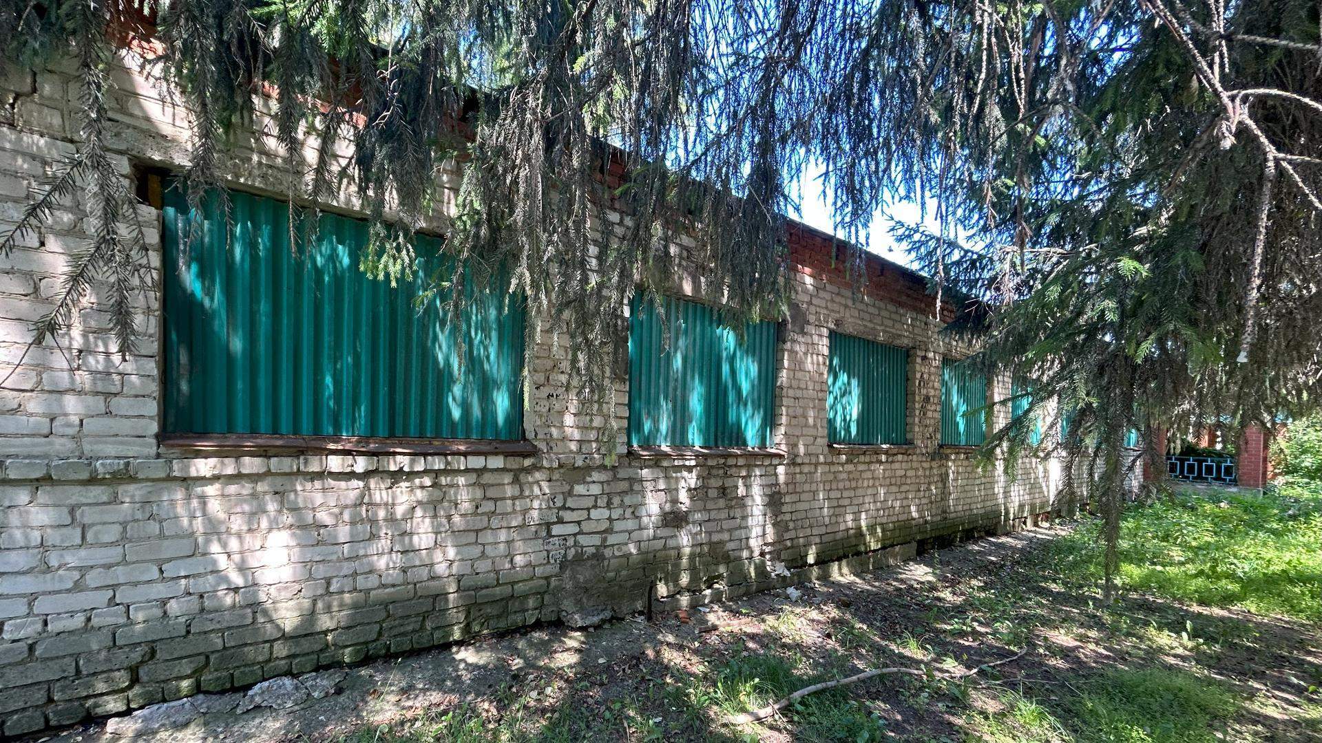 Продам торговое помещение 734.5 м.кв.