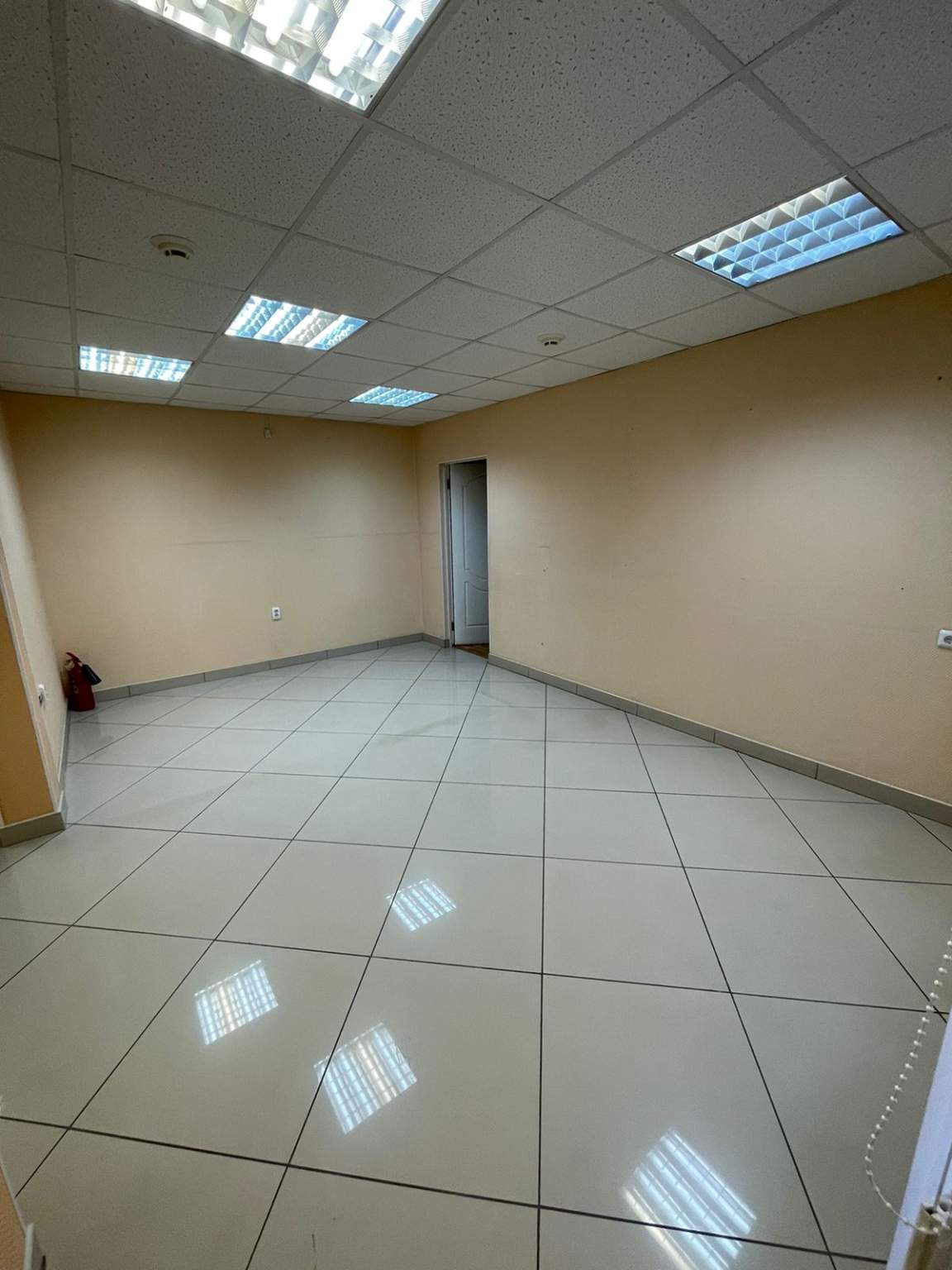Продам офис 128.9 м.кв.
