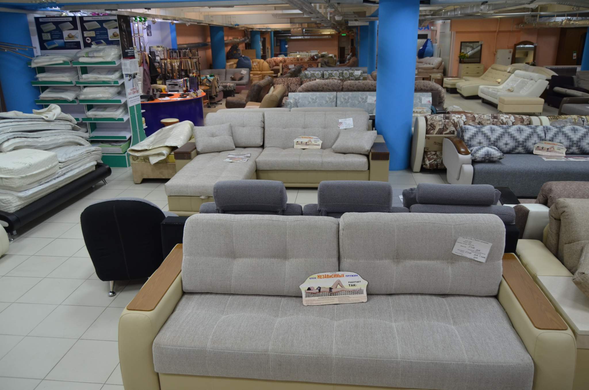 Сдам в аренду магазин 530 м.кв.